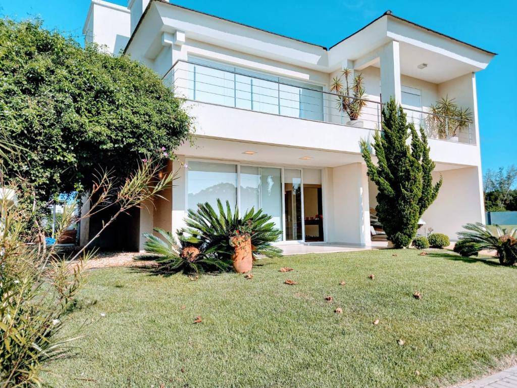 Casa em Condomínio 5 dormitórios para venda, Zona Nova em Capão da Canoa | Ref.: 12171