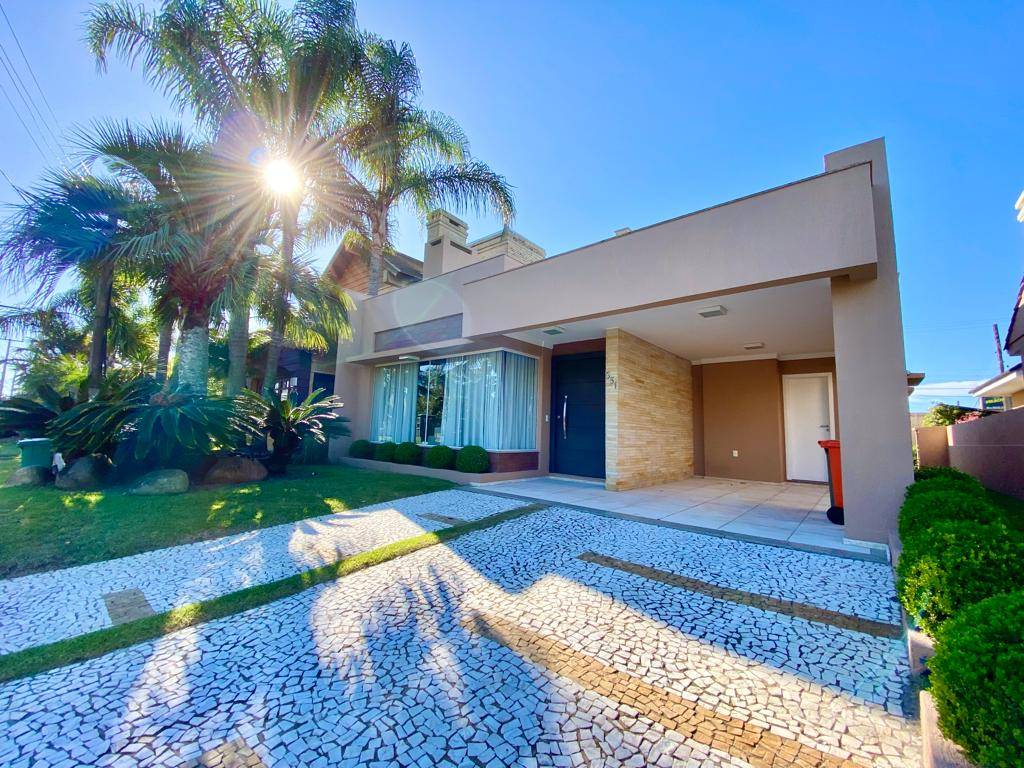 Casa em Condomínio 3 dormitórios para venda, Zona Nova em Capão da Canoa | Ref.: 14385